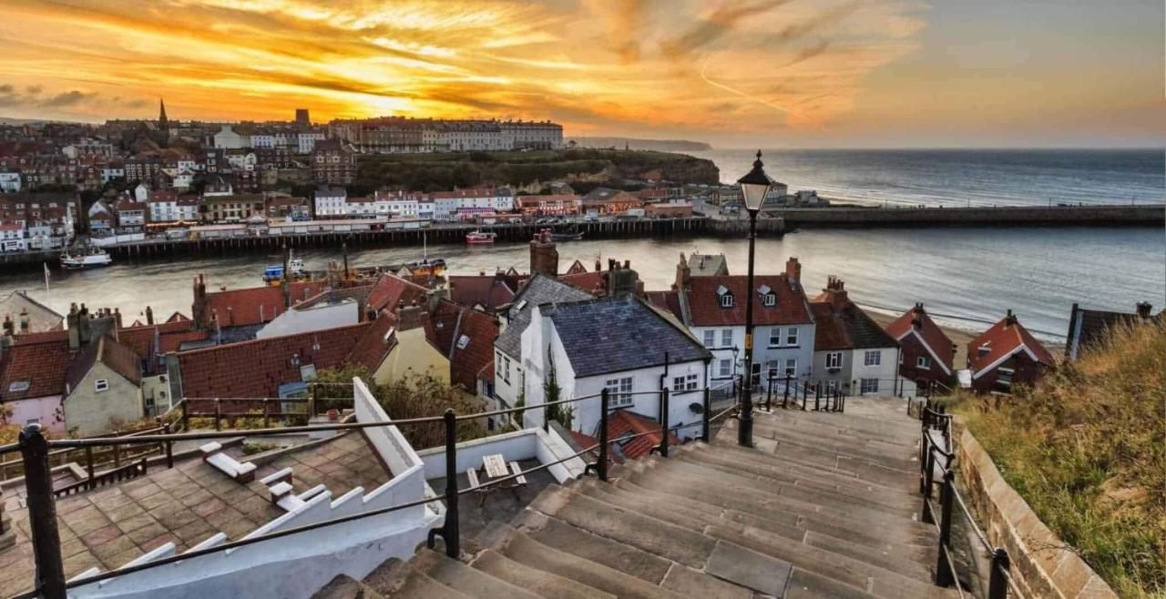Cottages-Whitby - Bishops Cottage Esterno foto